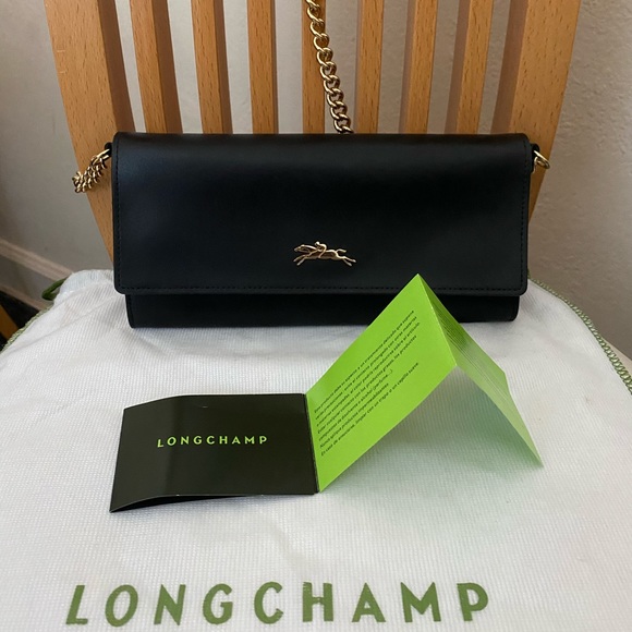 Long champ leather wallet on chain - Picture 1 of 6